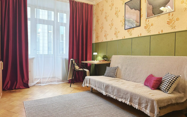 Chetyrekhkomnatnaya Natali Apart V Tsentre Moskvy Flat
