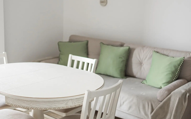 Apartment on the Heights 7