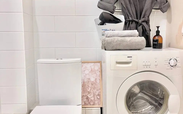 Uyutnaya Yevrodvushka Na Shmidta Flat