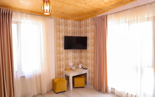 Kareno Hotel