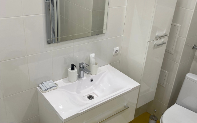Na Krasnykh Madyyar 14/2, 6 etazh Apartments
