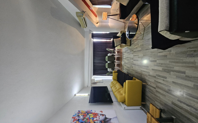 Lake Side City Center Apartments