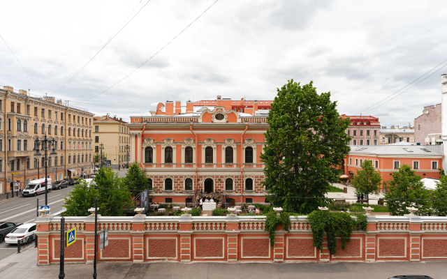 Квартира у Таврического Сада