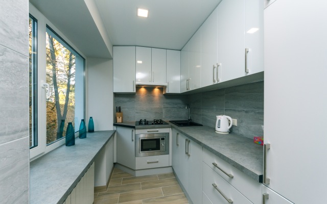 Tomas Apartments