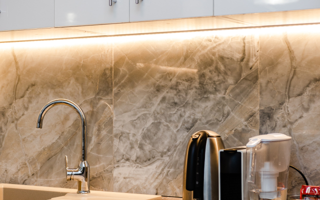 Апартаменты LikeHome Life - Калужская Букинист 1