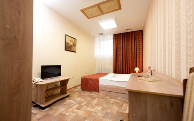 Knyaz Vladimir Hotel