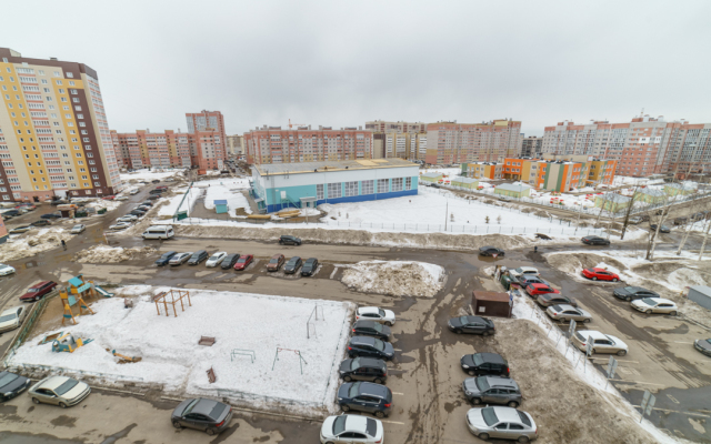 Ne Vopros v novom rajone goroda Flat