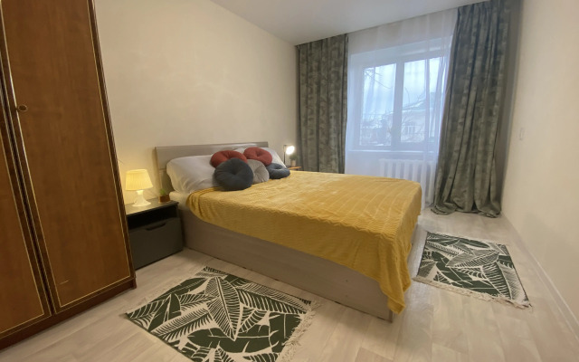 U Bashni - Kvartira 52 M2 Flat