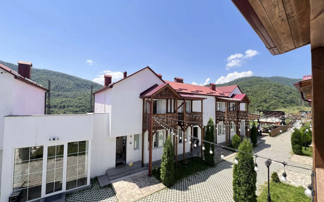 Resort Motives Inn Dilijan