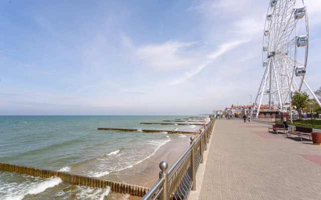 Lyuksovye U Morya Apartments