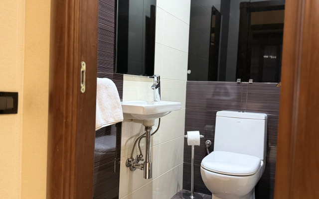 Апартаменты с 2 спальнями рядом с площадью от Sweet Home