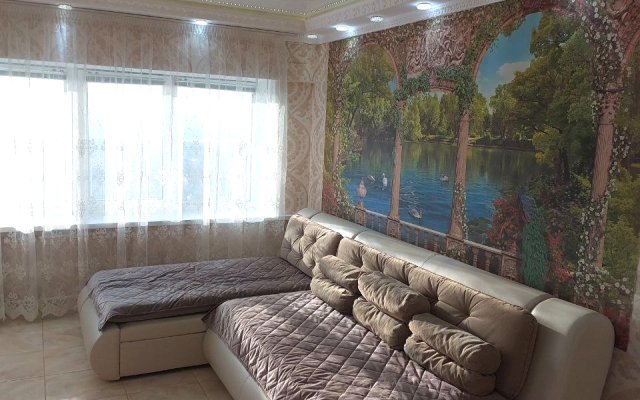 Na Demokraticheskoy 2B Apartments