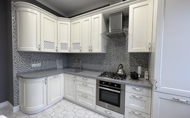 Квартира двухкомнатная Крымская 22/12