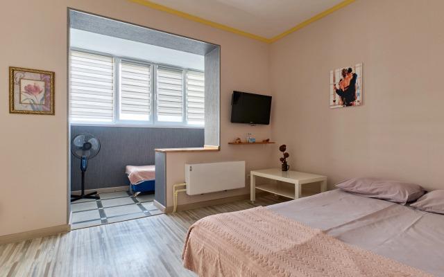 Nedaleko Ot Tsentra Flat