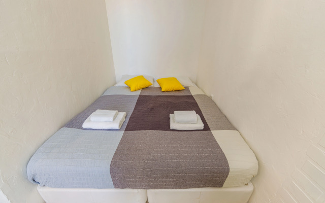 Апартаменты у метро Ботаническая на Крестинского