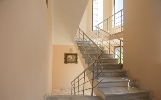 37B Apartments
