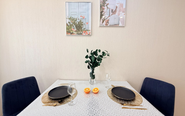 Квартира на 18 этаже (5 минут до центра)