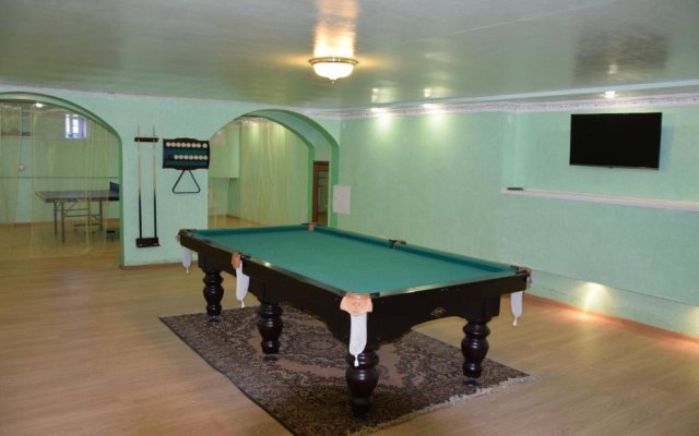 Aeroport Plaza Hotel