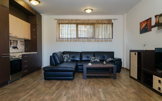 Clever II Apartments
