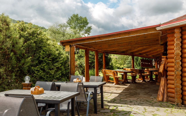 Отель Графская Поляна