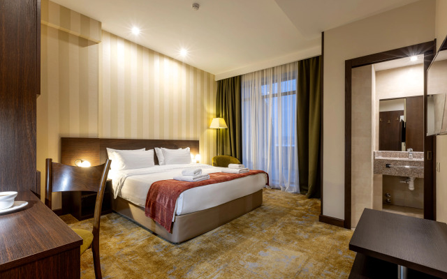 Citrus Hotel