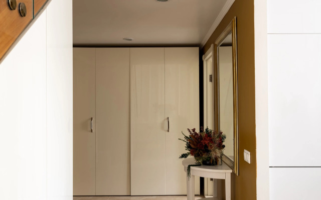 Апартаменты Рады Русских в центре Москвы рядом с Кремлем