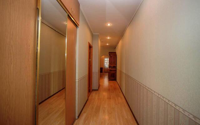 Апартаменты Sutki Rent в особняке Кавоса