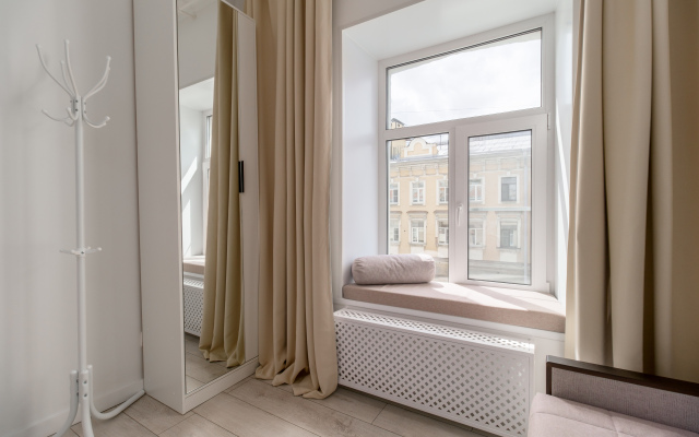 Sutki Rent Apartments near the Mariinsky Theatre are Triple