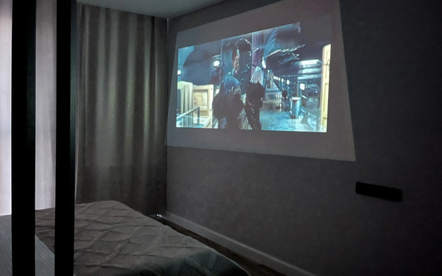 Avrtorskie s vidom na reku v  nalichie proektor i PS4 Apartment