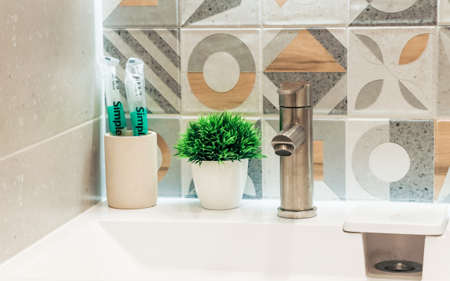 Апартаменты Санторини возле Аэропорта на 2 Гостей