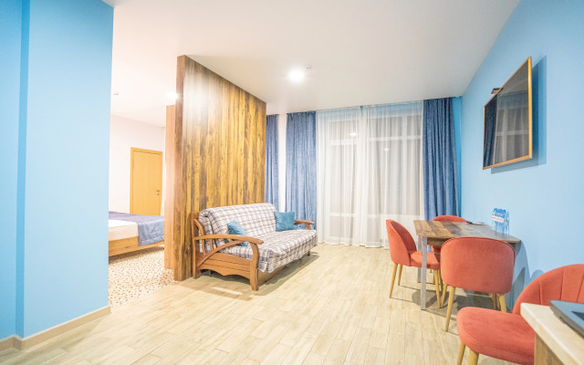 Dream Hotel
