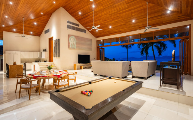Ban Reemo Luxury Villa