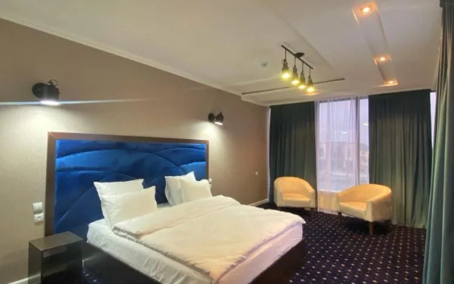 Grand Villa