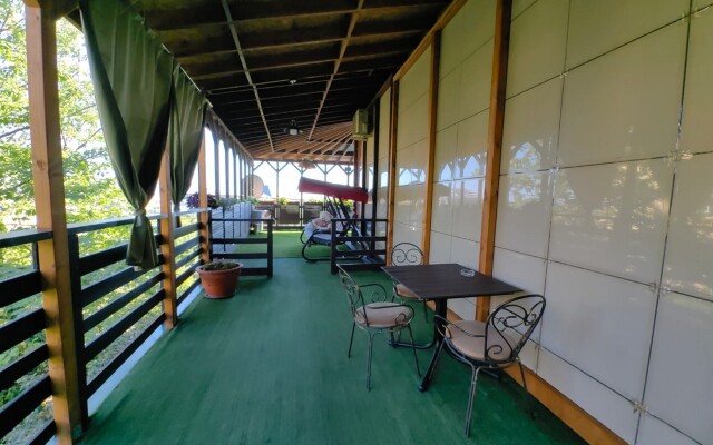 ArtHome Guest House