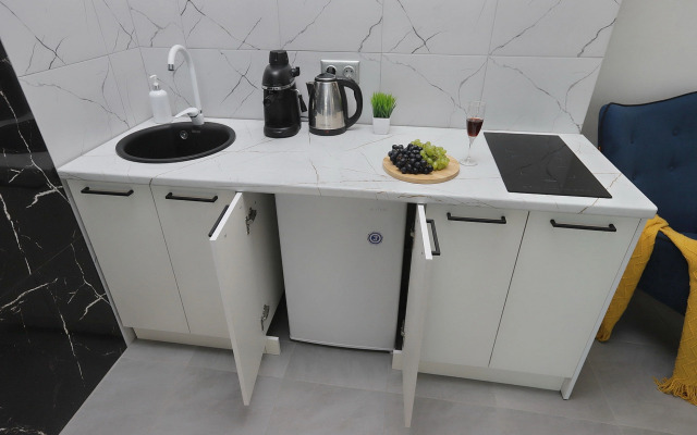 S Otdelnostoyaschey Vannoy Apartments