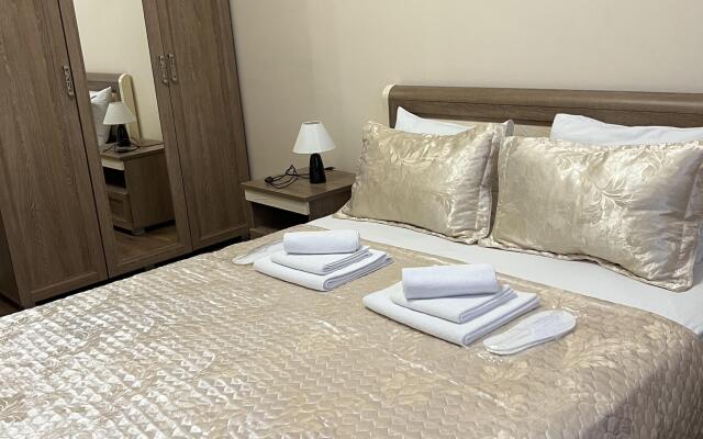 Delfin Hotel	