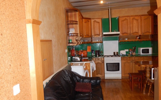 U Isaakiya Mini-Hotel