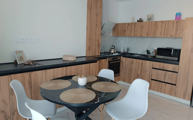 Na Bolshoy Okruzhnoy 4 Flat