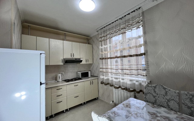 Apartamenty Naprotiv Sportkompleksa Almaty Areny Flat