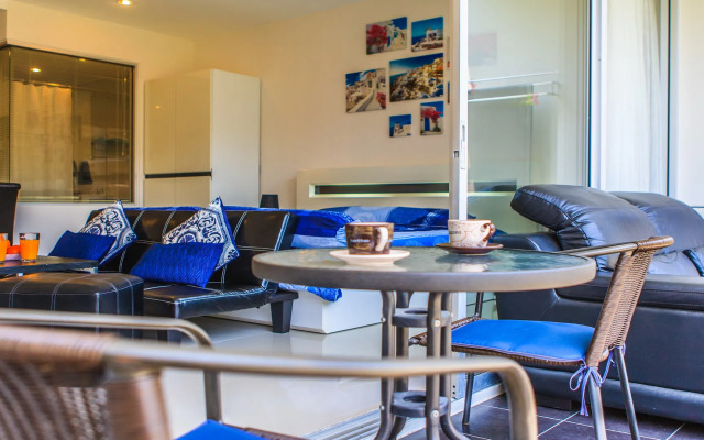Chic Condominium, Karon, Karon Apartments