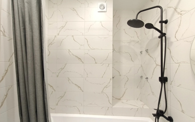 Na Ulitse Vzlyotnaya 11/1 Flat