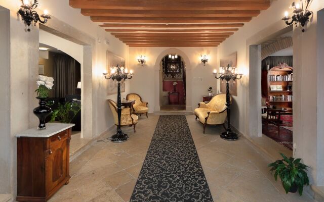 Heritage Angelo d'Oro Hotel