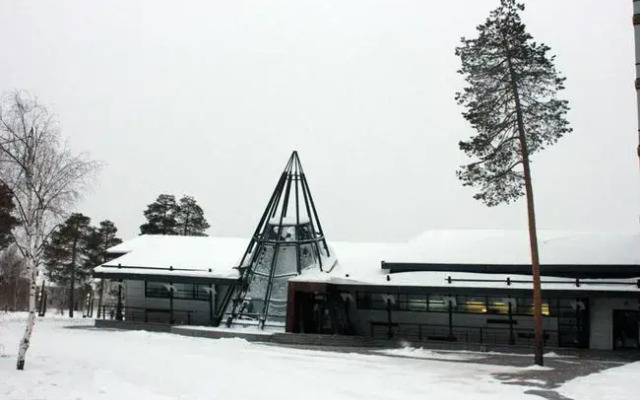 Отель Карибу