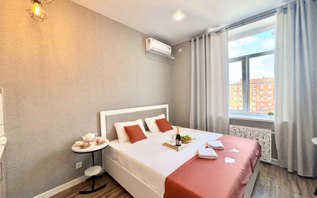 Апартаменты Комфорт двуспальная кровать