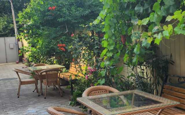 Salyut Vera Guest House