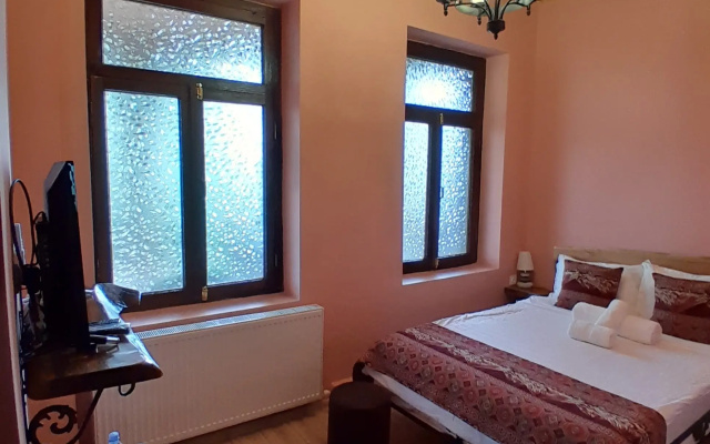 Бутик-отель Ch�teau Fort de Manavi, Boutique Hotel