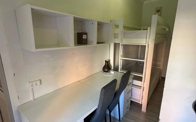 Na Pervom Etazhe, Prostornaya, Tsentr Pyatigorska Flat