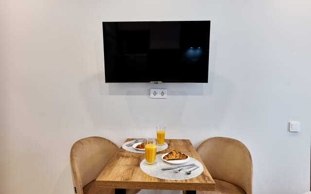 EasyGuest u Stadiona LUKOYL Arena Apartments
