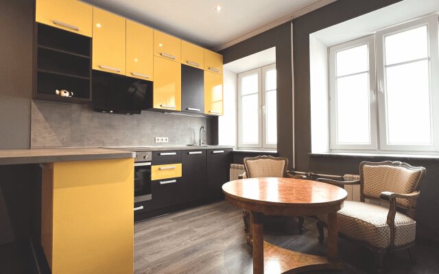 Апартаменты Исторические на Гражданской 3