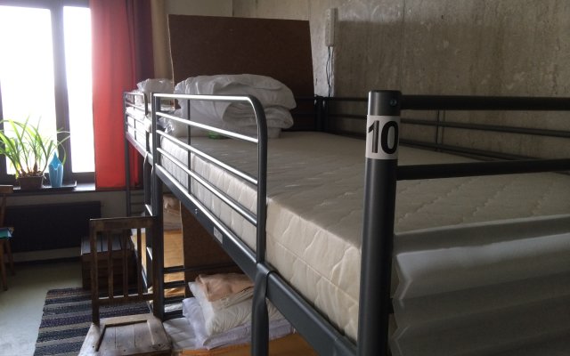 SPB Esenin Hostel